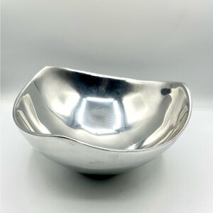 Nambé Tri Corner Large Bowl #528. Sand Cast Aluminum. Made on a NM Pueblo